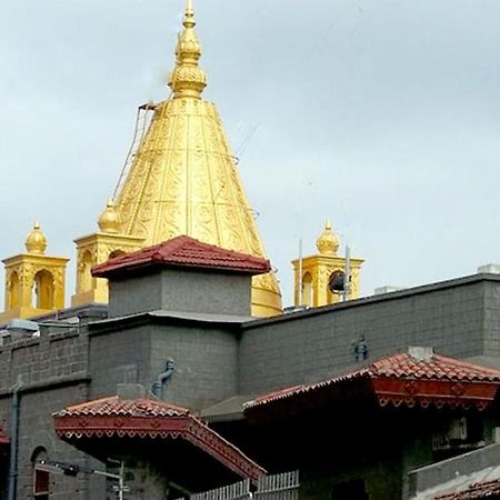 Sai Vasant Vihar Hotel Ширди Екстериор снимка